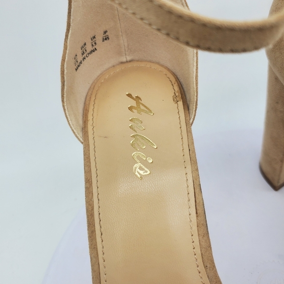 Ankis Shoe Women 7.5 Chunky Platforms 4 Inch Block Heels Nude Suede - Picture 5 of 8